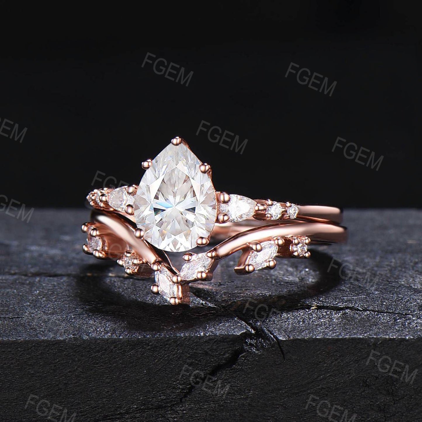1.25ct Teardrop Moissanite Engagement Ring Set Vintage 14K Rose Gold Pear Wedding Ring Moissanite Diamond Bridal Set Anniversary Gift for Women