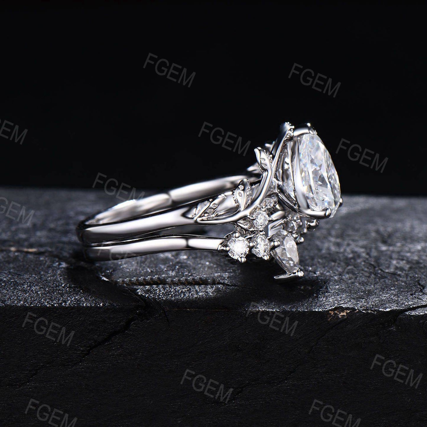 Pear Cut Lab Grown Diamond Ring Set 14K White Gold Diamond Engagement Ring Nature Inspired Branch Leaf Bridal Set Trillion Band Promise Gift