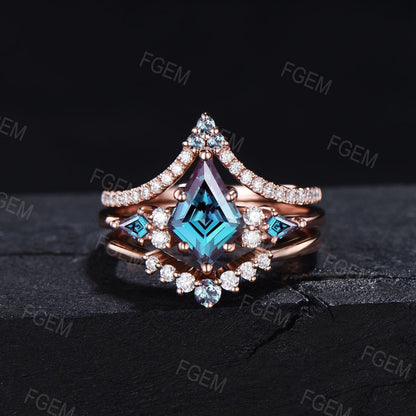 3PCS Kite Cut Alexandrite Moissanite Engagement Ring Set Vintage 10K/14K/18K Rose Gold June Birthstone Wedding Ring Anniversary Promise Gift