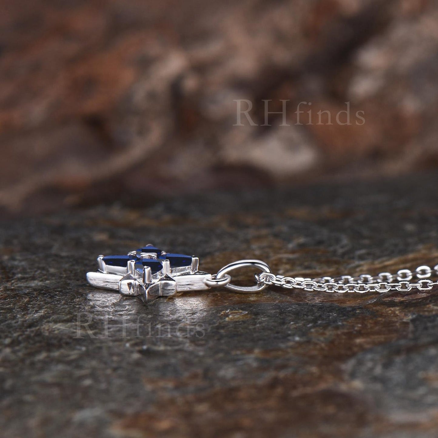 Minimalist 14K White gold Kite Cut Blue Sapphire Necklace Unique September Birthstone Blue Gemstone Polaris Pendant Delicate Necklace Gift