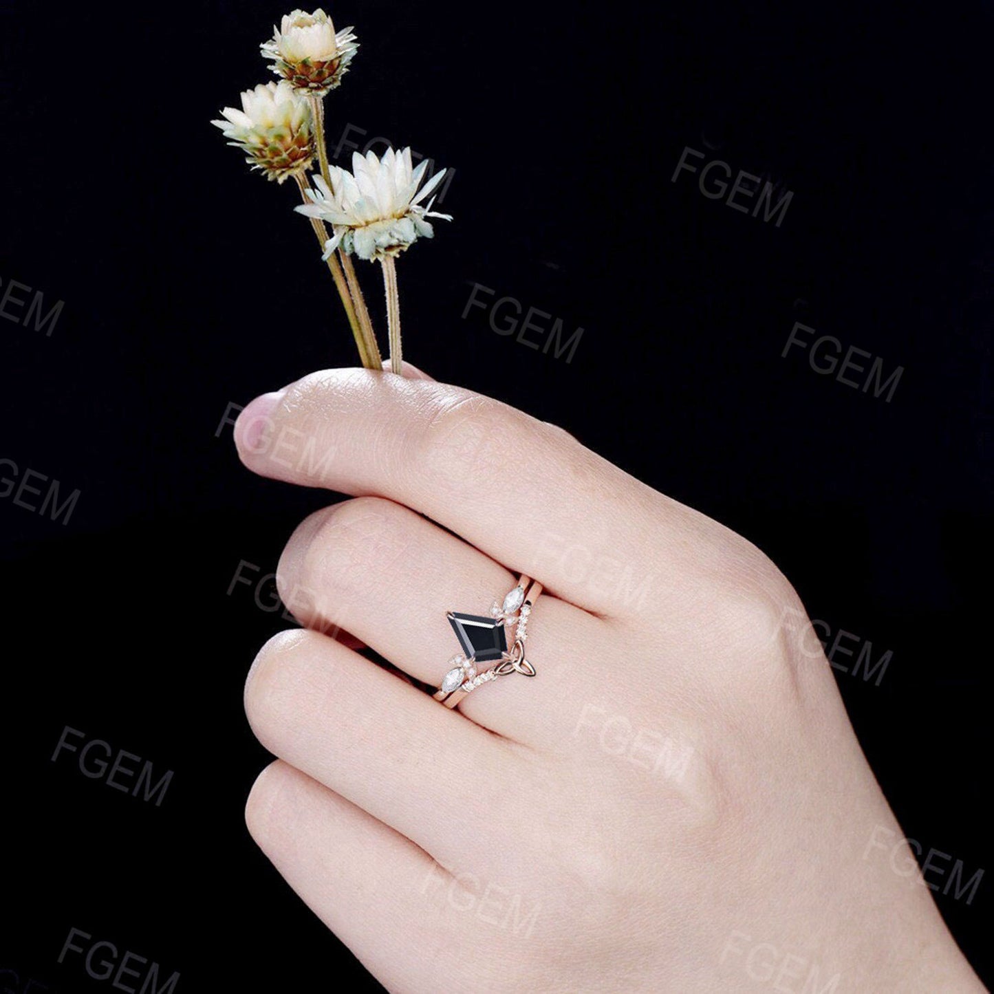 Kite Natural Black Onyx Engagement Ring Celtic Knot Moissanite Wedding Ring Black Gemstone Bridal Set Crescent Moon Ring Anniversary Gift