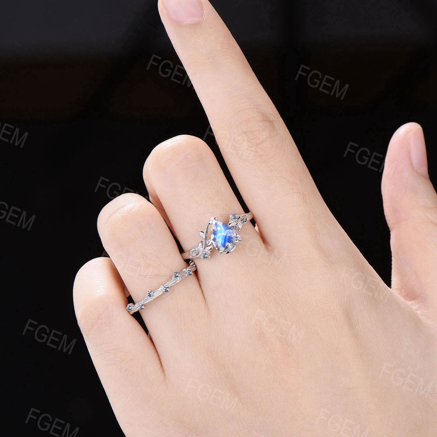 Unique Branch Vine Rainbow Moonstone Engagement Ring Set White Gold Pear Moonstone Alexandrite Bridal Set Leaf Proposal Jewelry Women Gifts