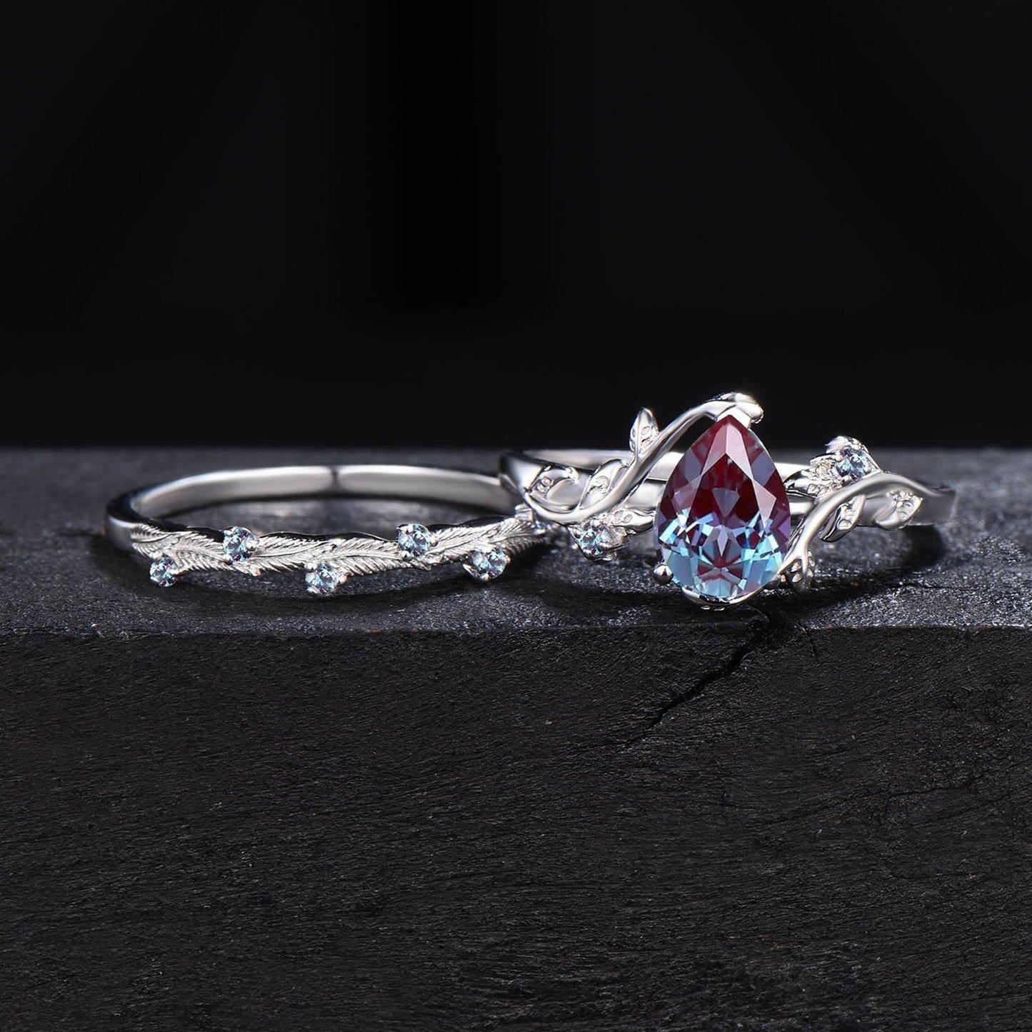 1.25ct Pear Color-Change Alexandrite Wedding Ring 14k Rose Gold Nature Inspired Alexandrite Bridal Set Leaf Vine Ring Set Unique June Birthstone Promise Rings