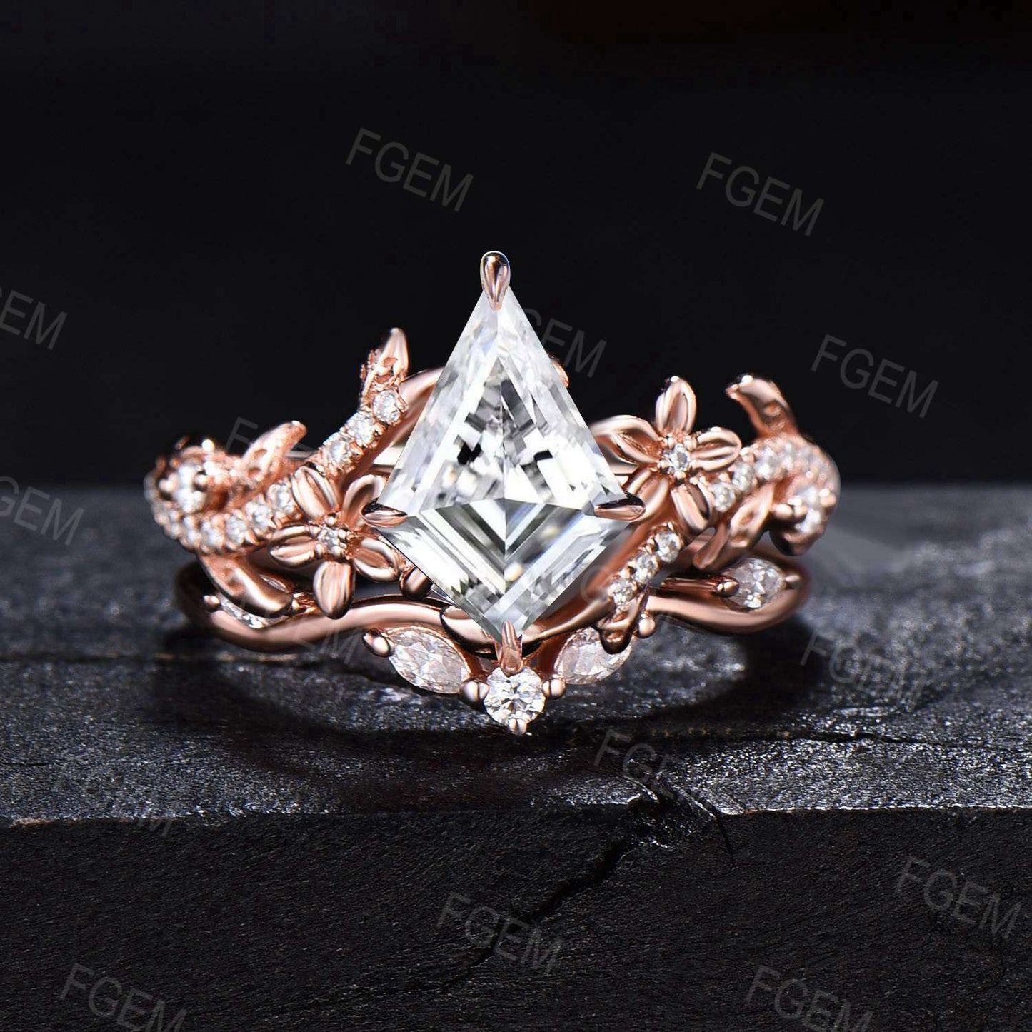 Rose Gold Flower Engagement Ring Dainty Twig Teardrop Moissanite Engagement Ring Set 14k Gold Leaf Vine Ring Unique Cluster Moissanite Ring