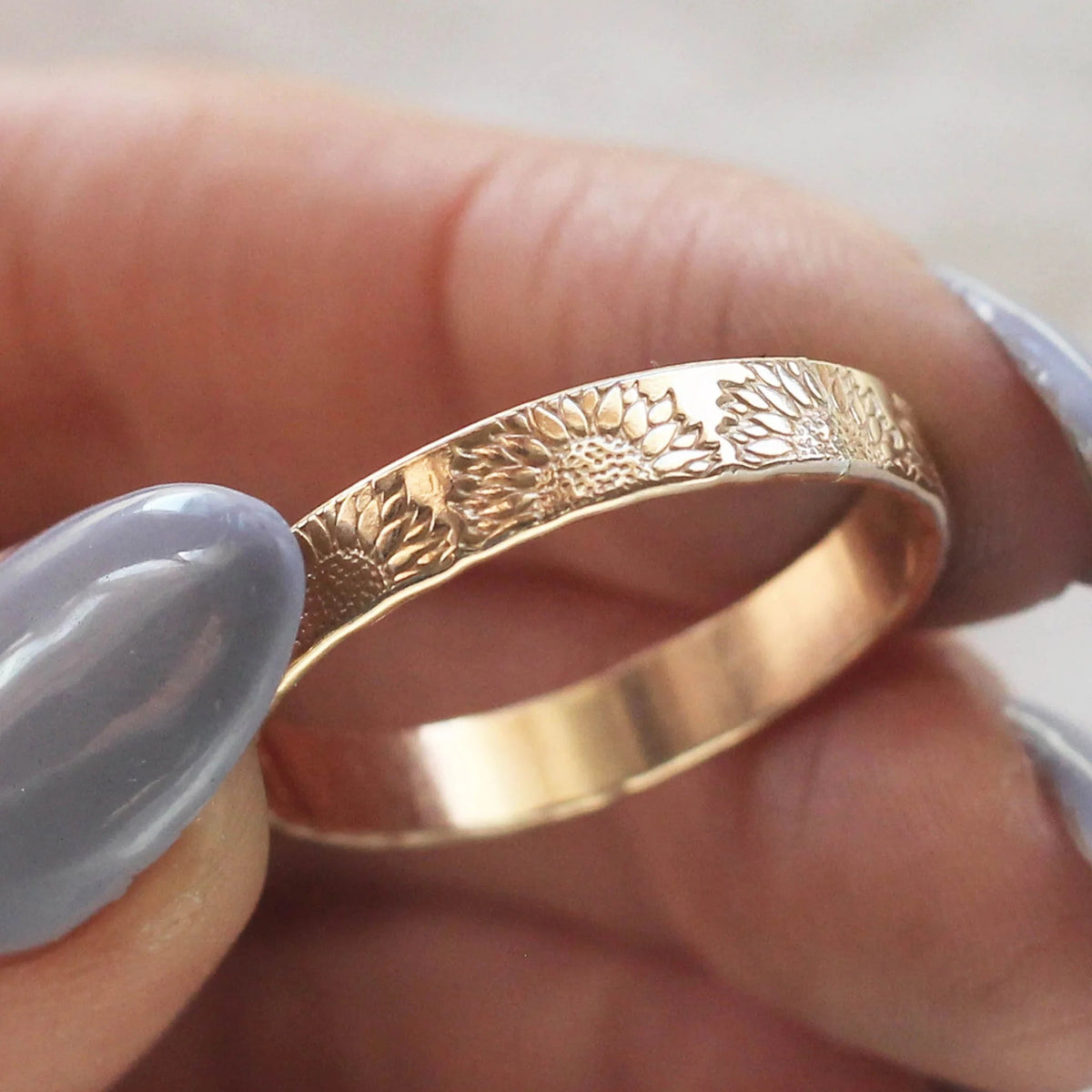 10K Gold Sunflower Ring Pattern Engrave Wedding Ring 4mm/5mm/6mm Mens Promise Bridal Ring Birth Flower Ring Plain Band Ring Floral Jewelry