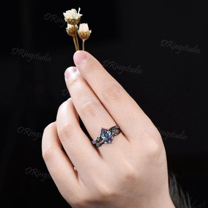 1.25CT Fireworks Cut Color-Change Alexandrite Black Gold Wedding Ring Set Pear Cut Engagement Rings Twig Vine Emerald Amethyst Bridal Set