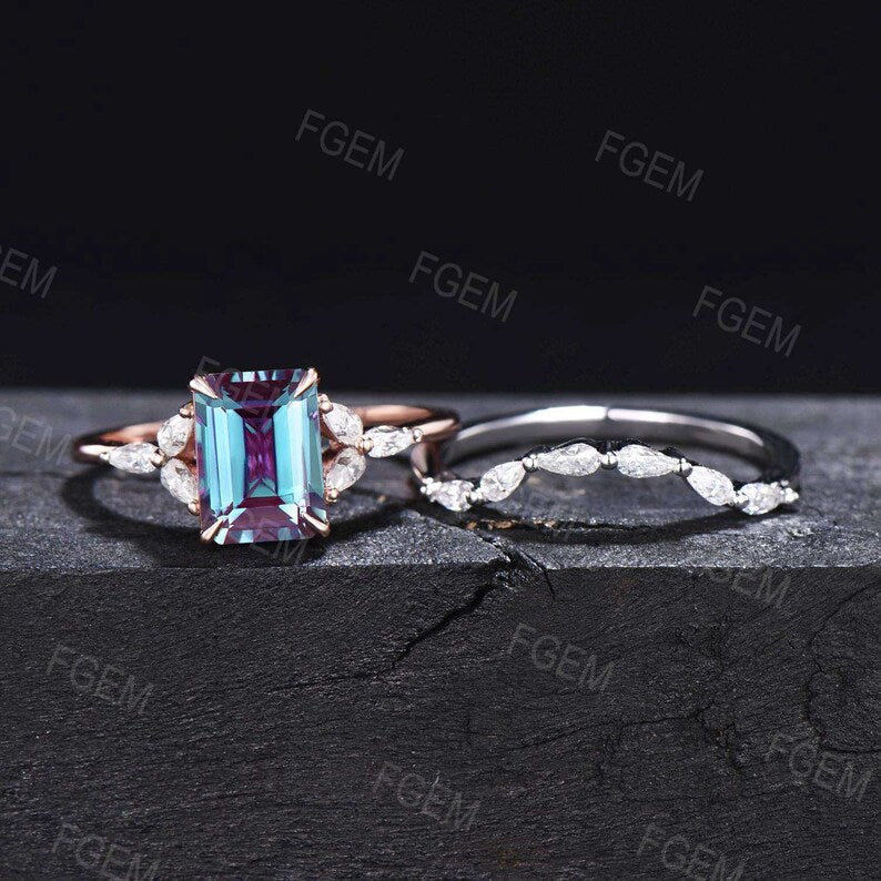 2ct Emerald Cut Alexandrite Cluster Engagement Ring Set 10K/14K/18K Rose Gold June Birthstone Wedding Ring Pear Cut Moissanite Promise Ring