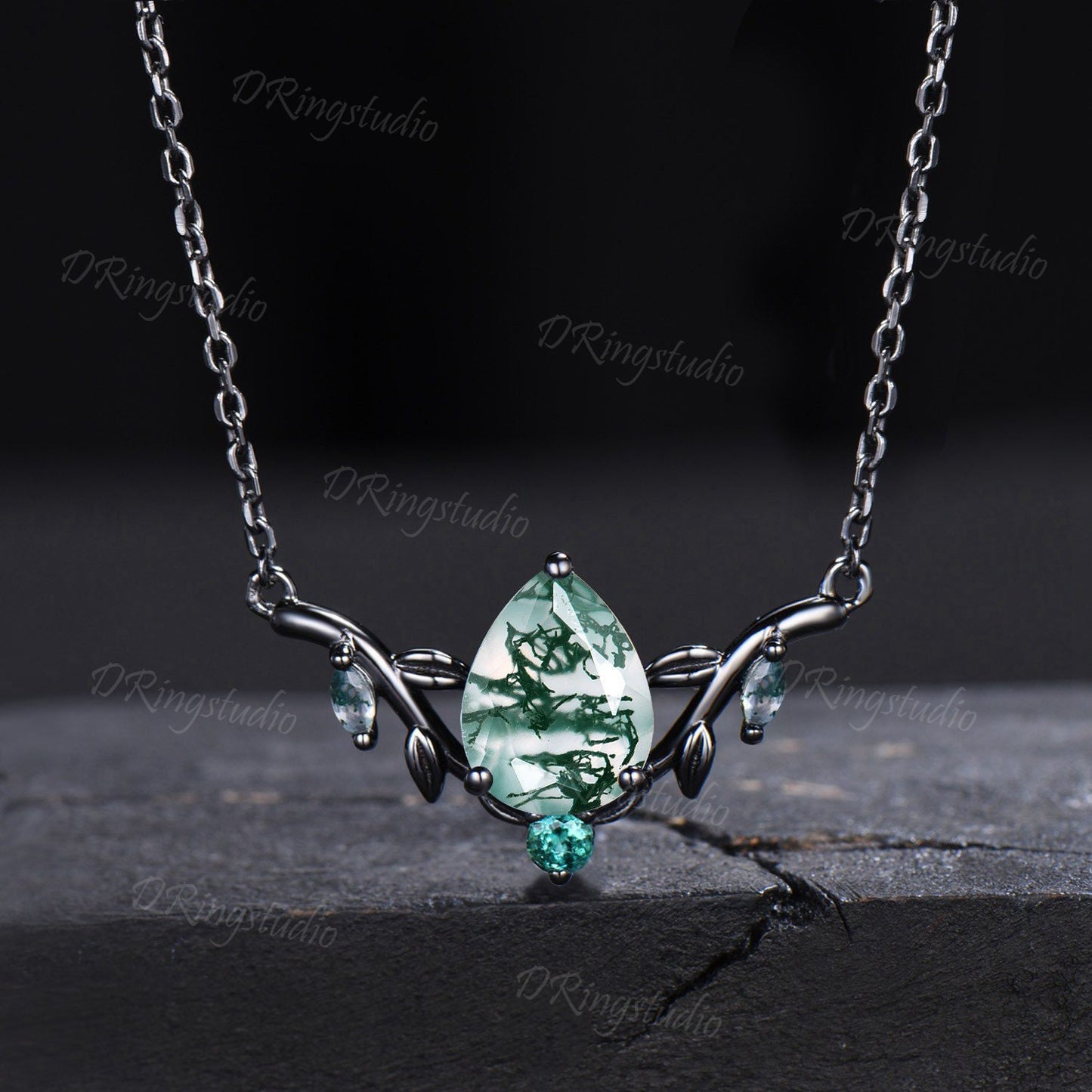 Black Gold Necklace Teardrop Natural Moss Agate Necklace 14k/18k Vintage Leaf Vine Emerald Pendant Marquise Green Moss Necklace Women Gifts