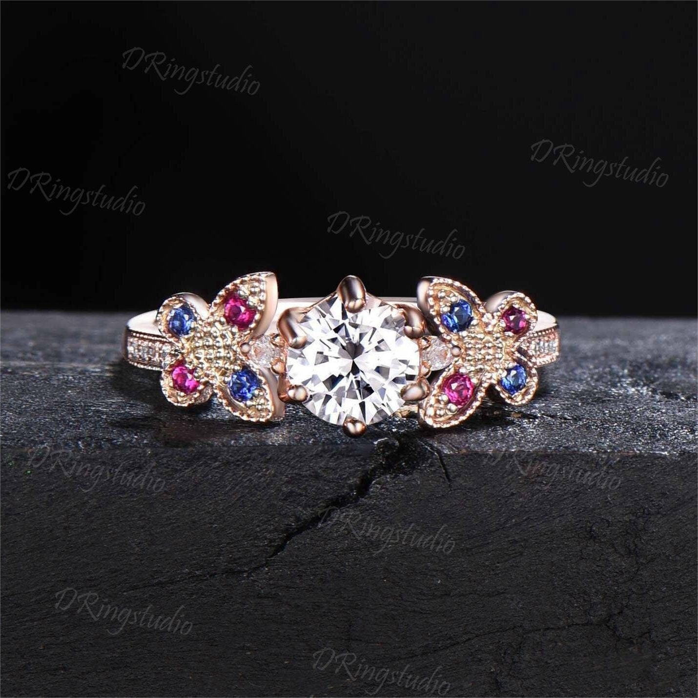 14K Rose Gold Butterfly Wedding Ring Vintage 0.5CT/1CT/1.5CT Round Moissanite Engagement Ring Ruby Wedding Ring Milgrain Ring Proposal Gift