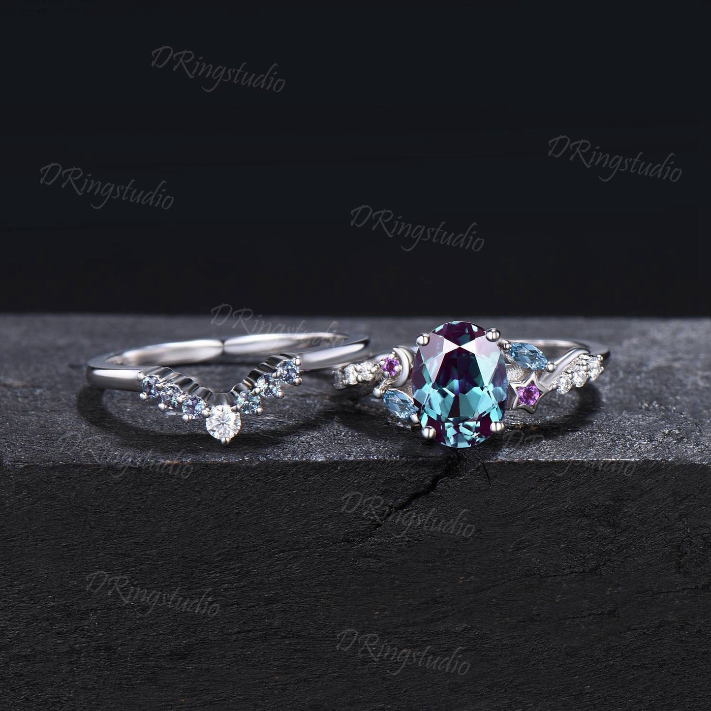 Celestial Alexandrite Engagement Ring Sterling Silver Oval Cut Color-Change Alexandrite Bridal Set Moon Star Design Wedding Ring Women Gift