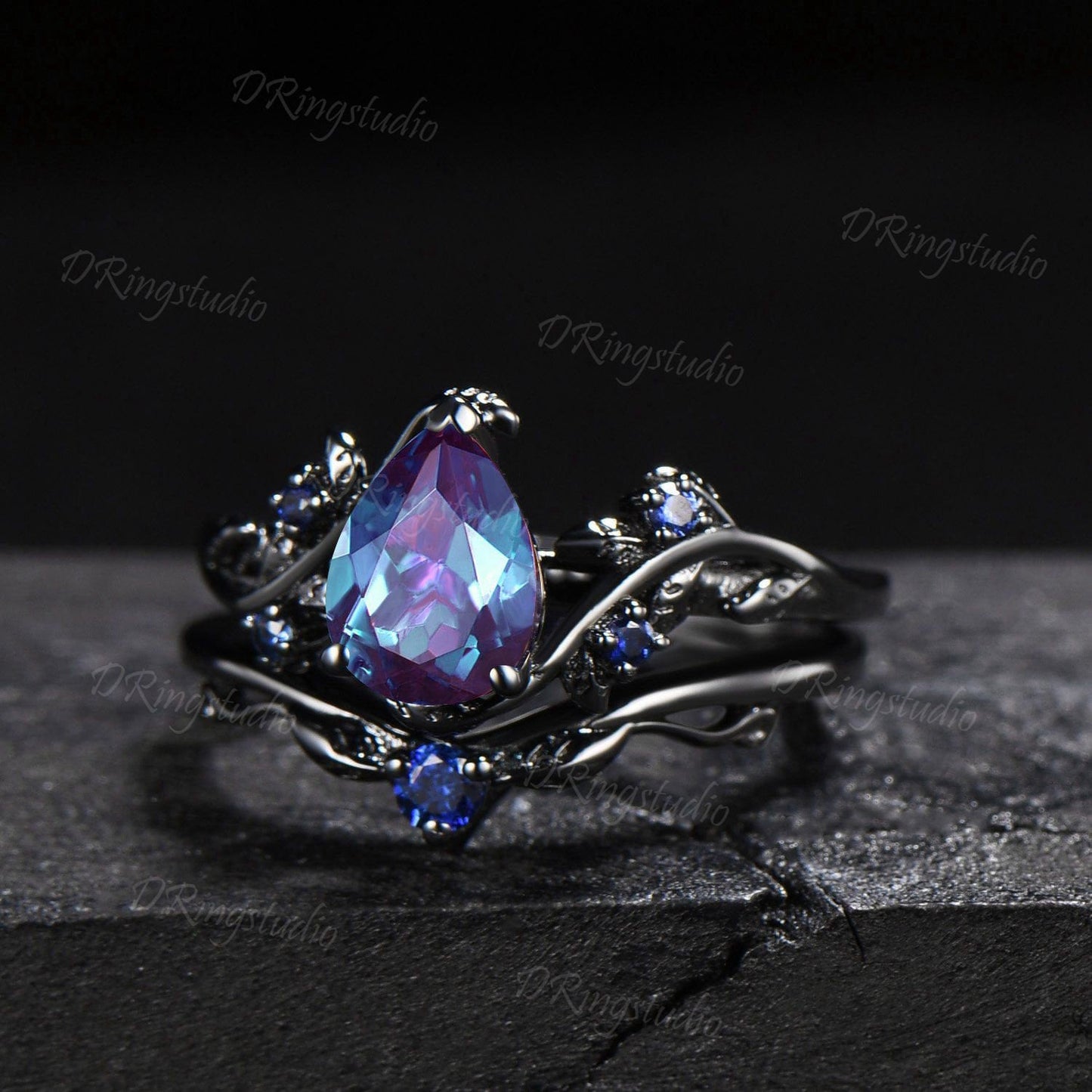 Black Gold Teardrop Alexandrite Engagement Ring Set Black Twig Leaf Wedding Ring Nature Inspired Blue Sapphire Bridal Set Gothic Ring Gift