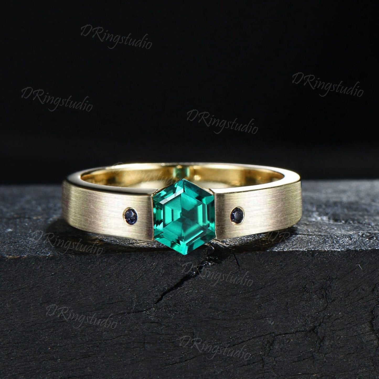 14K Solid Gold Green Emerald Mens Wedding Band Vintage Hexagon Cut Emerald Band Brushed Finished Band 4mm Matte Band Proposal Gift for Men