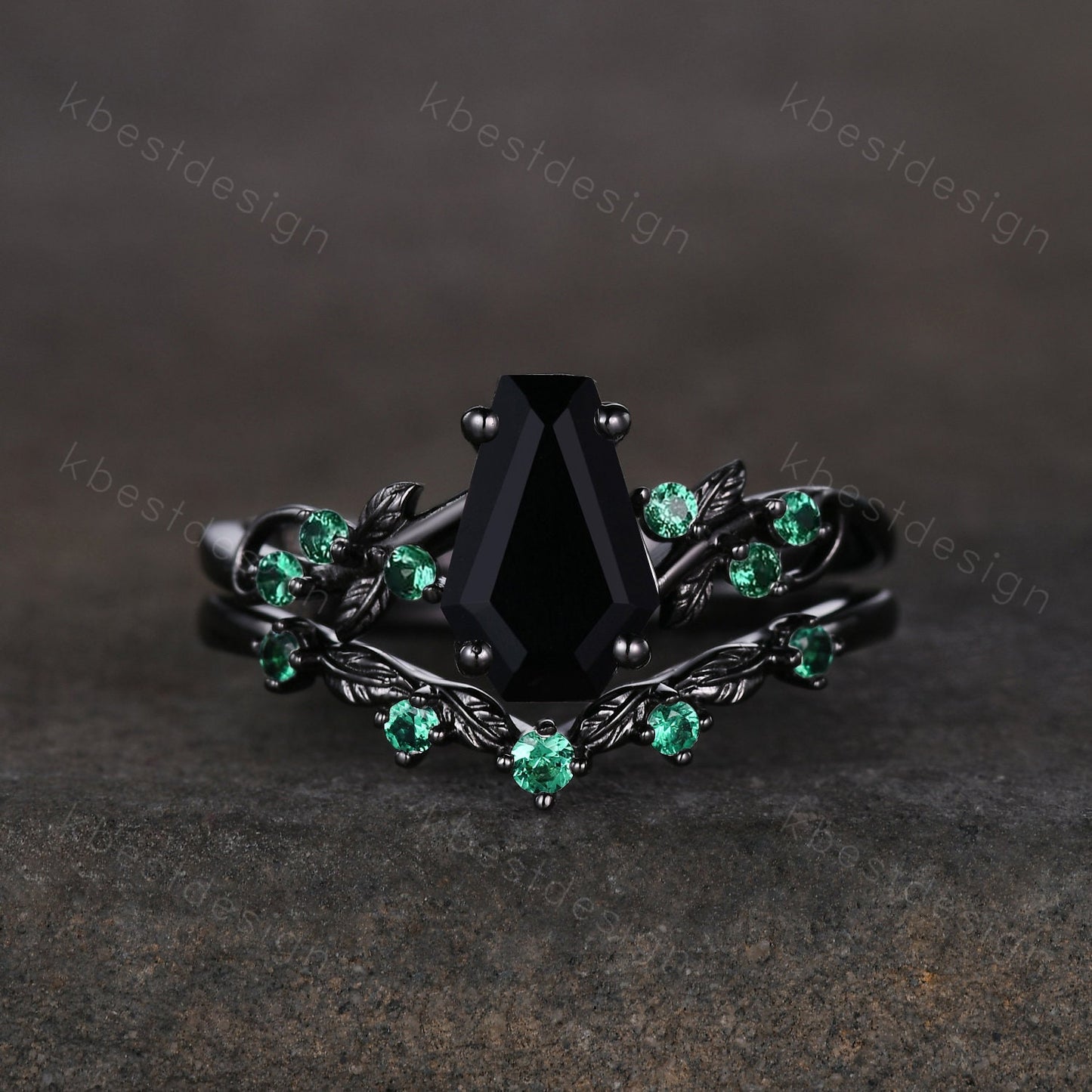 Gothic Black Gold Black Onyx Engagement Ring Art Deco Branch Design Leaf Emerald Wedding Ring Coffin cut Ring Unique Bridal Ring Set