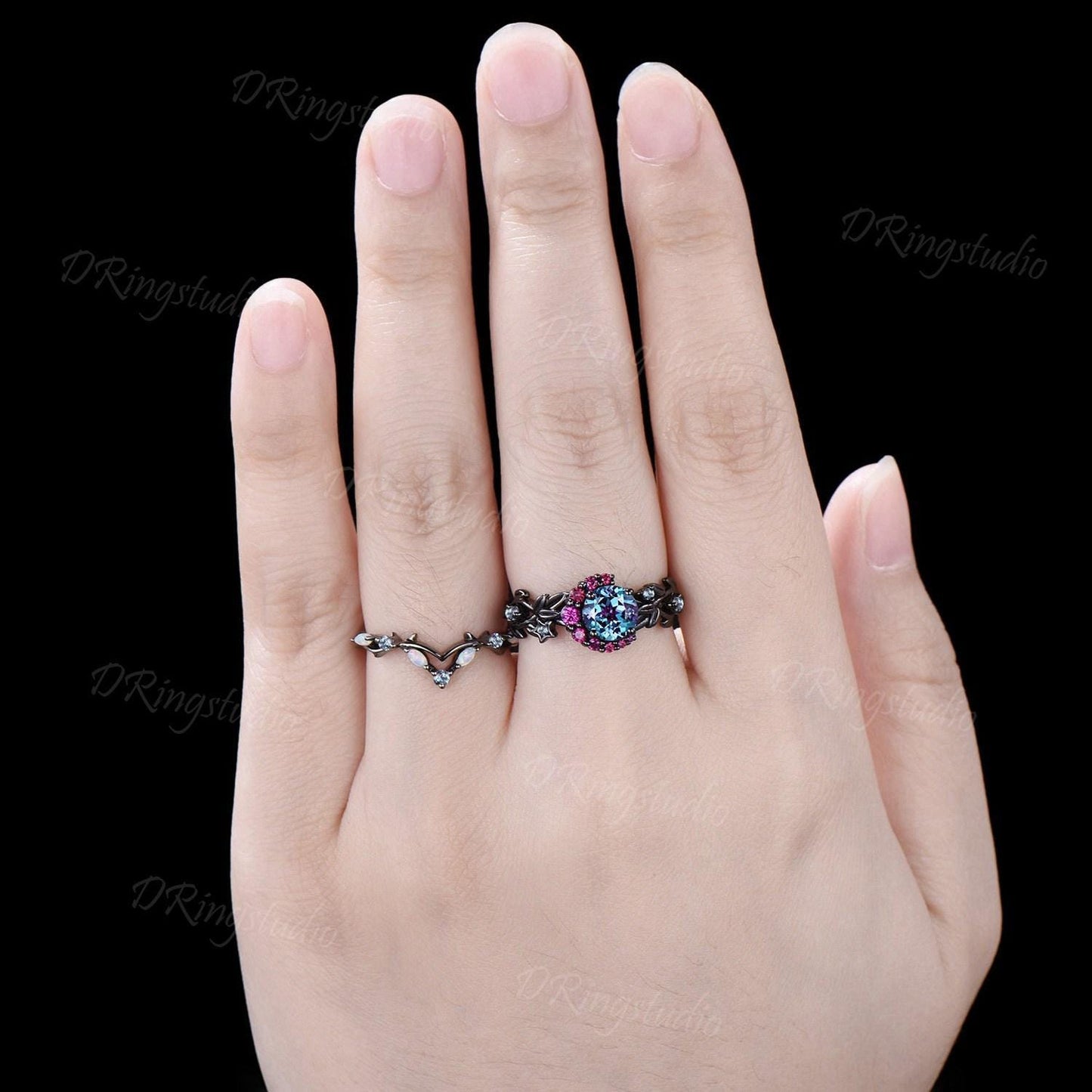 Gothic Moon Star Ring Black Gold Round Alexandrite Engagement Ring Uniuqe Halo Ruby Bridal Ring Set Moon Leaf Wedding Ring Anniversary Gift