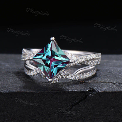 Unique Princess Cut Alexandrite Engagement Ring Set Twisted Band Alexandrite Ring 14k White Gold Diamond Bridal Ring Set Anniversary Gift