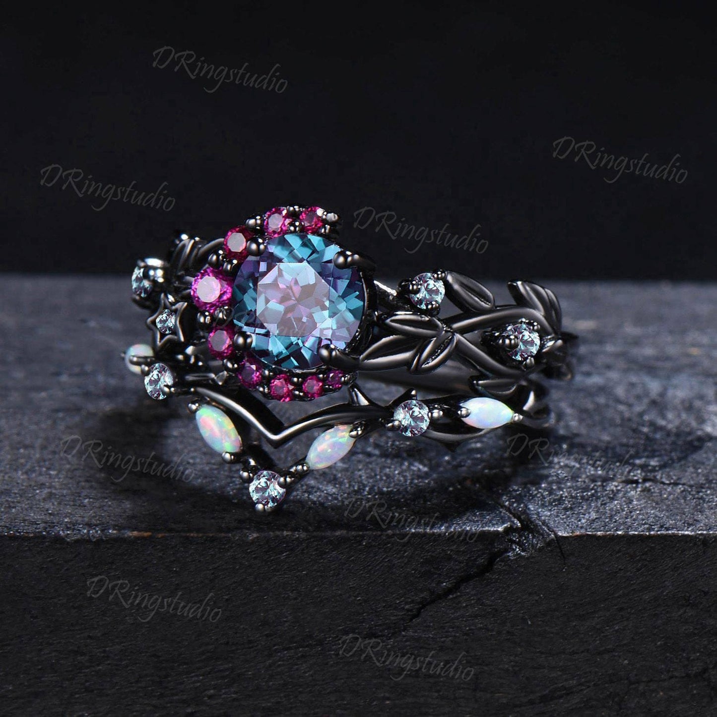 Gothic Moon Star Ring Black Gold Round Alexandrite Engagement Ring Uniuqe Halo Ruby Bridal Ring Set Moon Leaf Wedding Ring Anniversary Gift