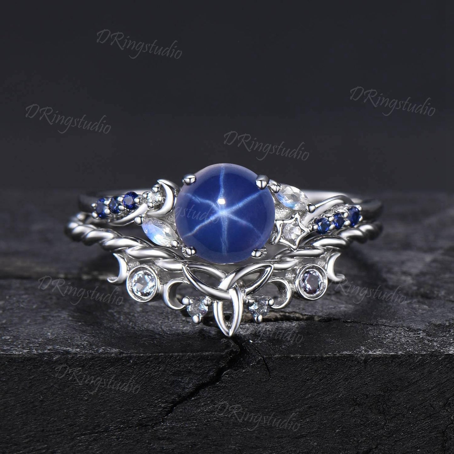 Black Gold Starry Star Sapphire Engagement Ring Moon Star Blue Sapphire Wedding Ring  Gothic Black Round Lindy Star Bridal Set Promise Gift