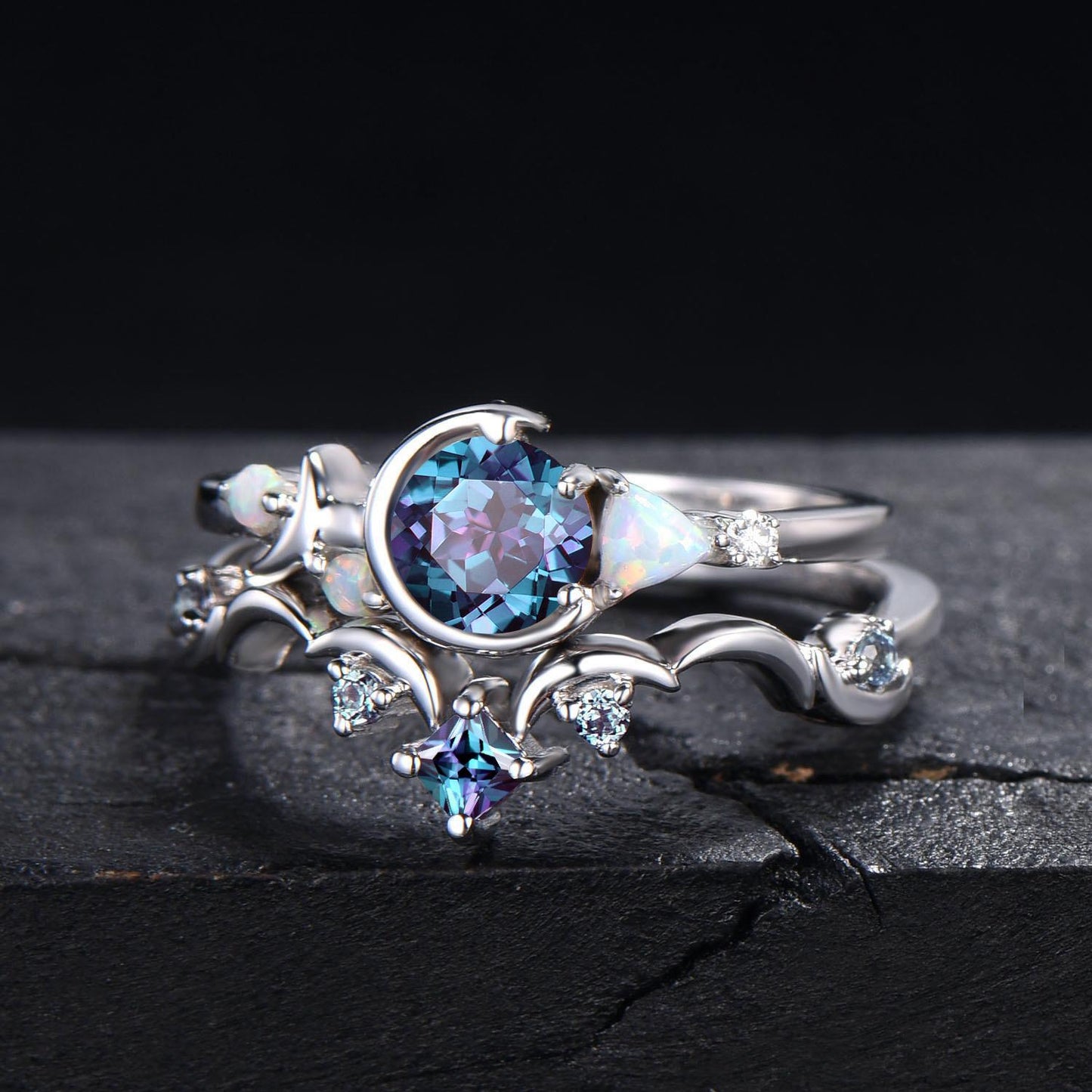 Unique Moon Engagement Ring Sterling Silver Round Alexandrite Amethyst Ring Set Celestial Moon Wedding Ring June Birthstone Ring Women Gift