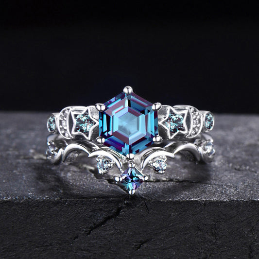 Unique Moon Star Alexandrite Wedding Ring Hexagon Cut Alexandrite Engagement Ring Crescent Moon 2pcs Bridal Ring Set Proposal Gift for Women