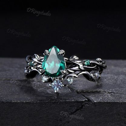 Black Twig Vine Green Emerald Engagement Ring Gothic Black Gold Emerald Bridal Ring Set Celestial Moon Alexandrite Wedding Ring Promise Gift