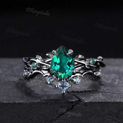 Black Twig Vine Green Emerald Engagement Ring Gothic Black Gold Emerald Bridal Ring Set Celestial Moon Alexandrite Wedding Ring Promise Gift