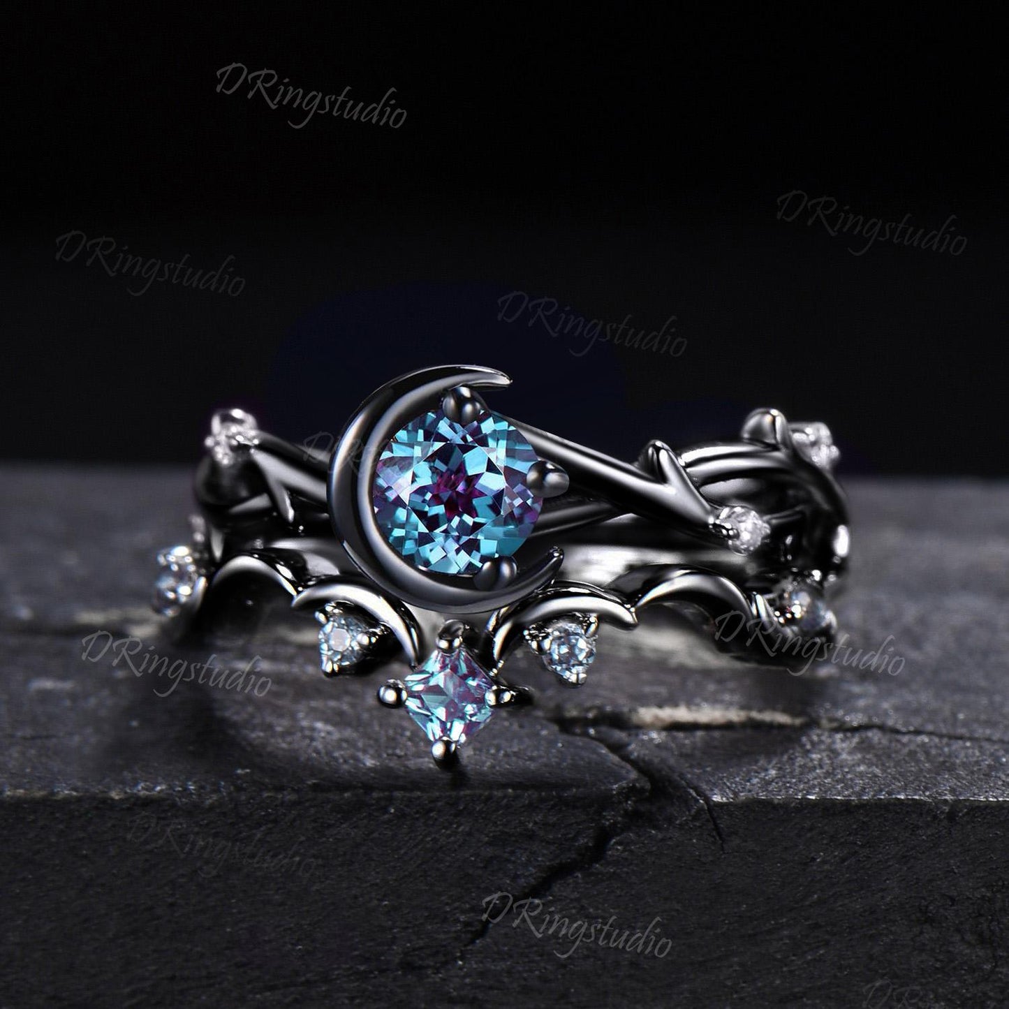 Gothic Black Vine Alexandrite Engagement Ring Celestial Moon Round Alexandrite Wedding Ring Set Black Gold Twig Ring Proposal Gift for Women