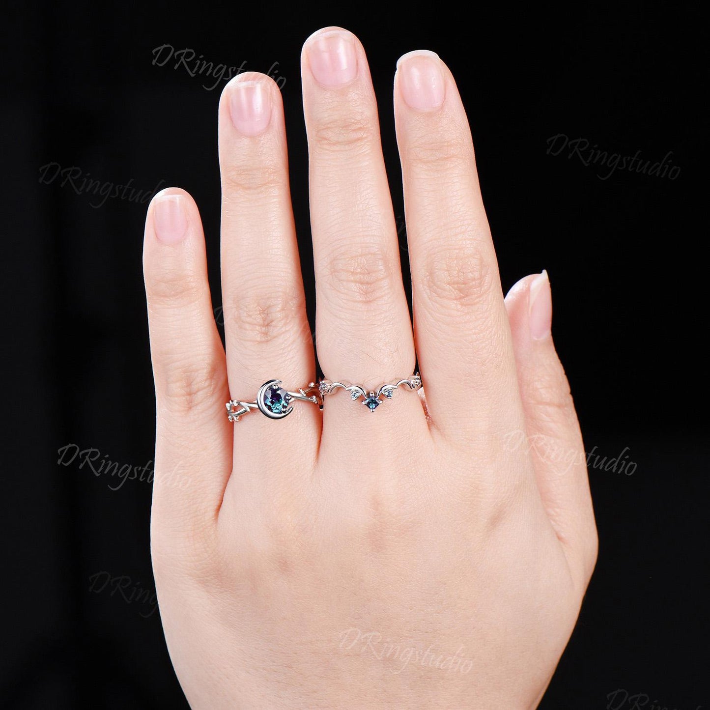 Gothic Black Vine Alexandrite Engagement Ring Celestial Moon Round Alexandrite Wedding Ring Set Black Gold Twig Ring Proposal Gift for Women