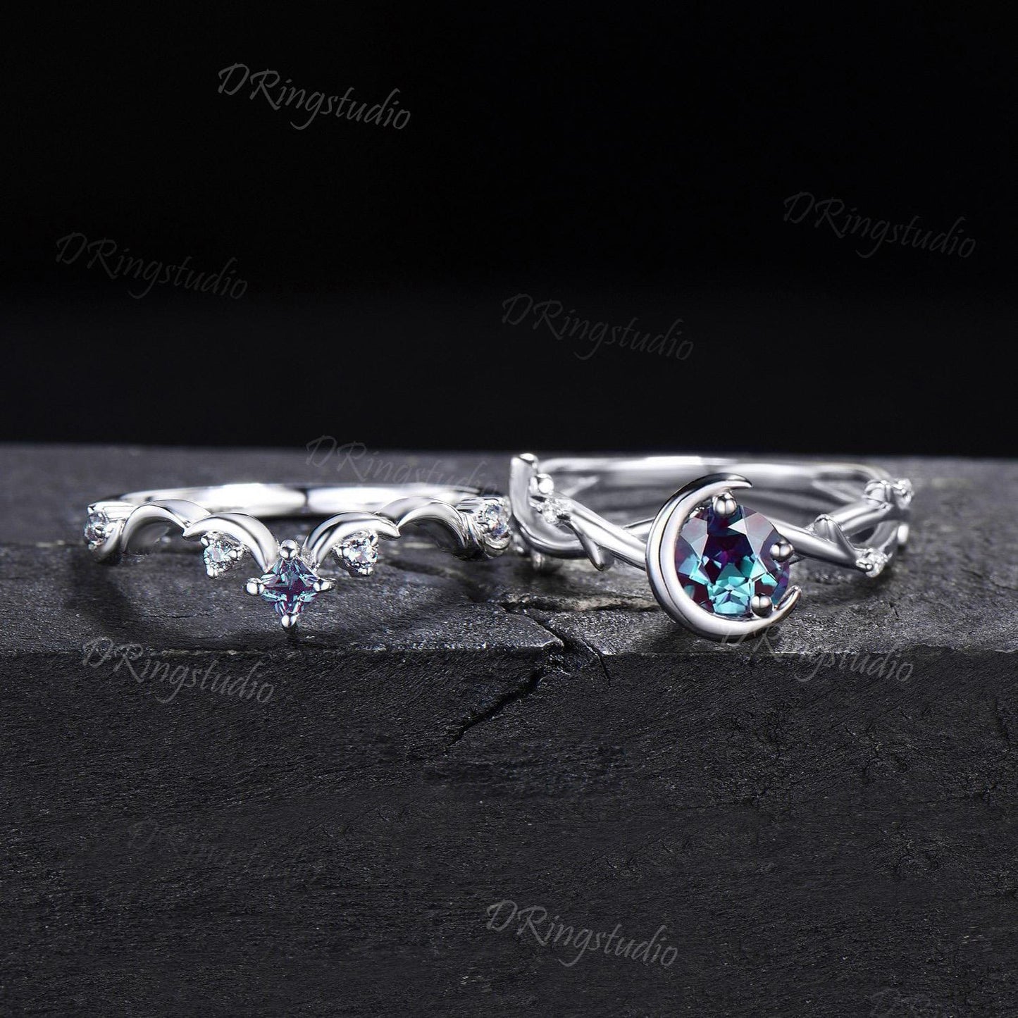 Gothic Black Vine Alexandrite Engagement Ring Celestial Moon Round Alexandrite Wedding Ring Set Black Gold Twig Ring Proposal Gift for Women