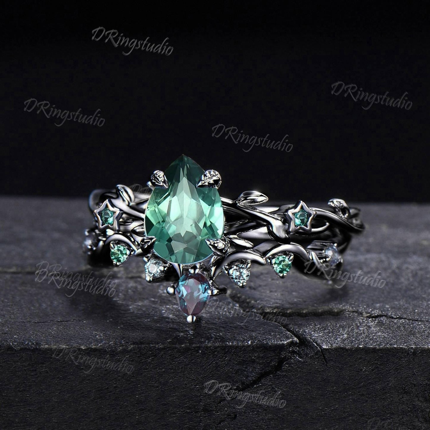 Vintage Pear Green Sapphire Engagement Ring Black Gold Wedding Ring Set Moon Star Promise Ring Cluster Alexandrite Teal Sapphire Bridal Set