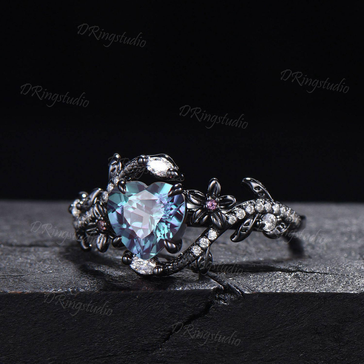 Black Gold Snake Engagement Ring Heart Cut Alexandrite Ring Gothic Black Floral Wedding Ring Moissanite Cluster Ring Witchy Serpent Jewelry