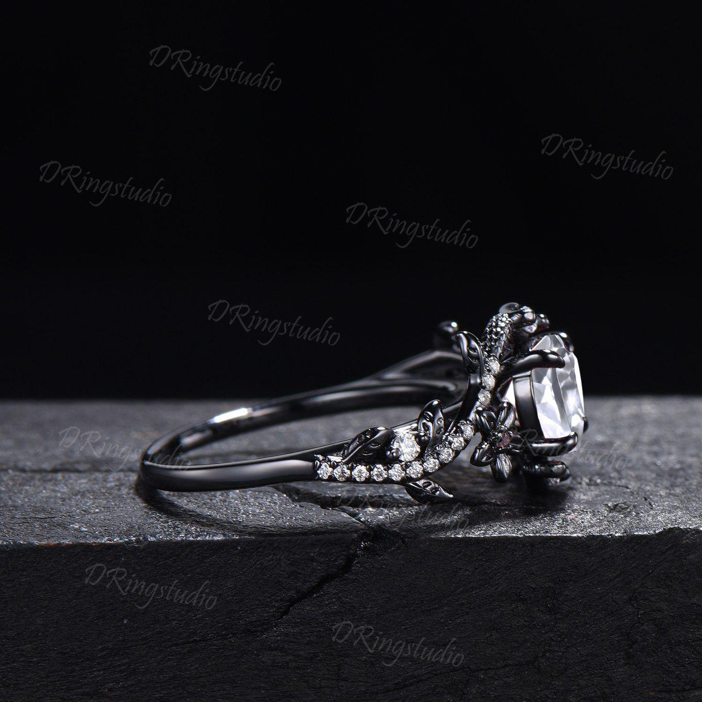 1CT Heart Cut Moissanite Engagement Ring Black Gold Double Snake Ring Cluster Moissanite Diamond Ring Black Flower Wedding Ring Women Gift