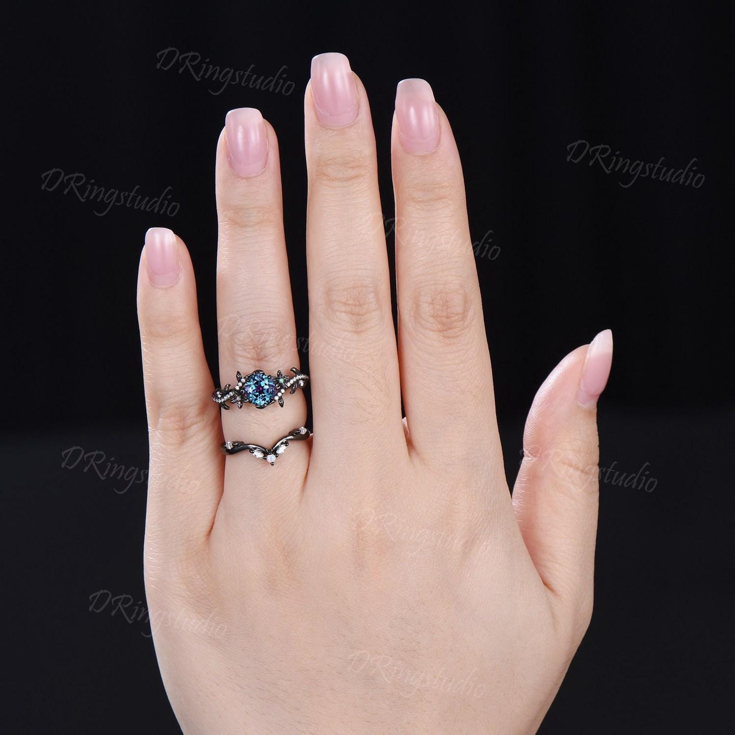 Black Gold Floral Wedding Ring Set Nature Inspired Round Alexandrite Engagement Ring Twist Leaf Moissanite Cluster Bridal Set Proposal Gift