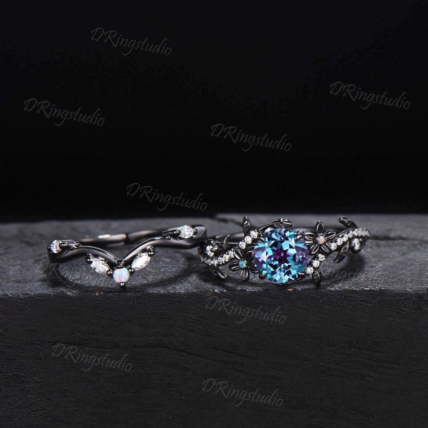 Black Gold Floral Wedding Ring Set Nature Inspired Round Alexandrite Engagement Ring Twist Leaf Moissanite Cluster Bridal Set Proposal Gift
