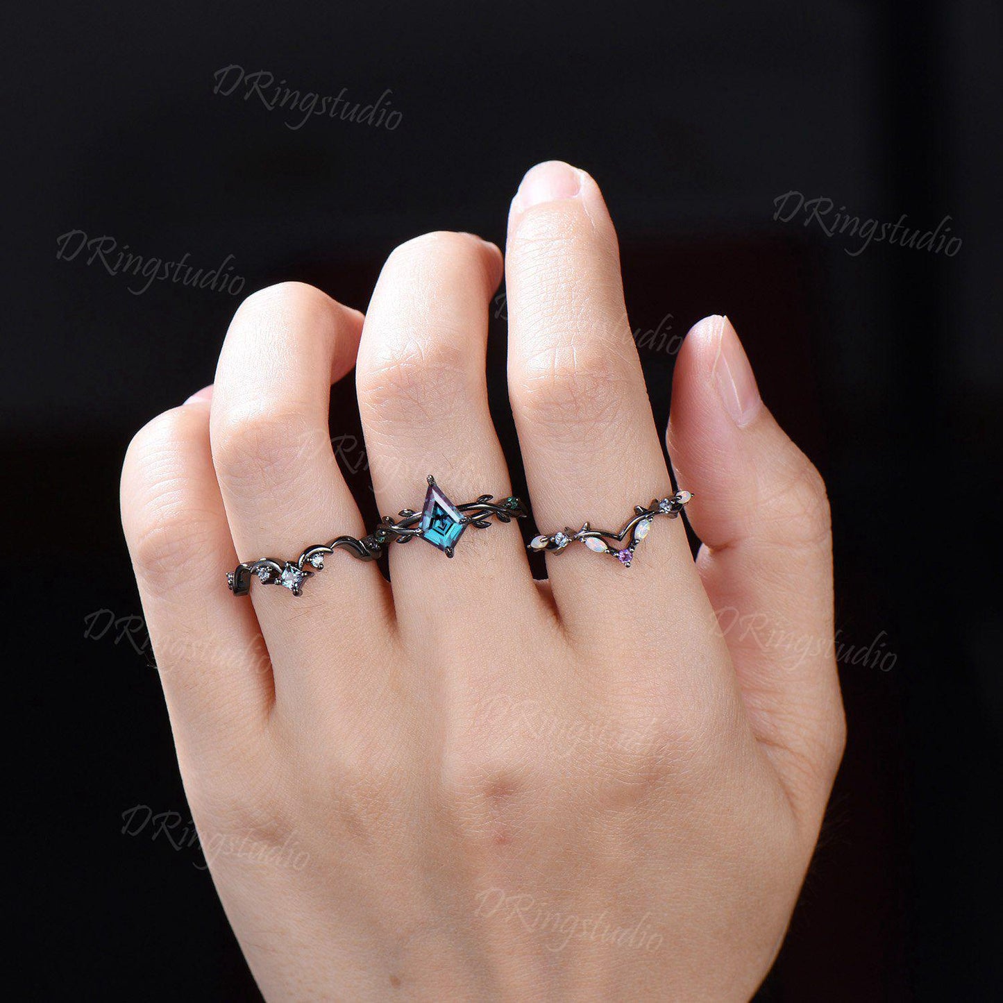 3pcs Gothic Black Moon Leaf Engagement Ring Set Black Rhodium Kite Cut Alexandrite Wedding Ring Celestial Moon Opal Amethyst Cluster Ring