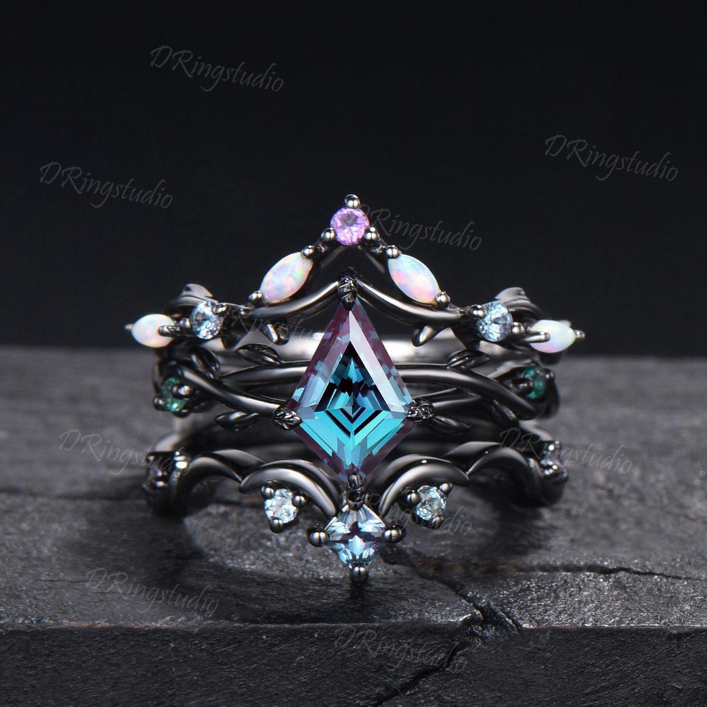 3pcs Gothic Black Moon Leaf Engagement Ring Set Black Rhodium Kite Cut Alexandrite Wedding Ring Celestial Moon Opal Amethyst Cluster Ring