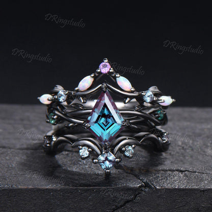 3pcs Gothic Black Moon Leaf Engagement Ring Set Black Rhodium Kite Cut Alexandrite Wedding Ring Celestial Moon Opal Amethyst Cluster Ring