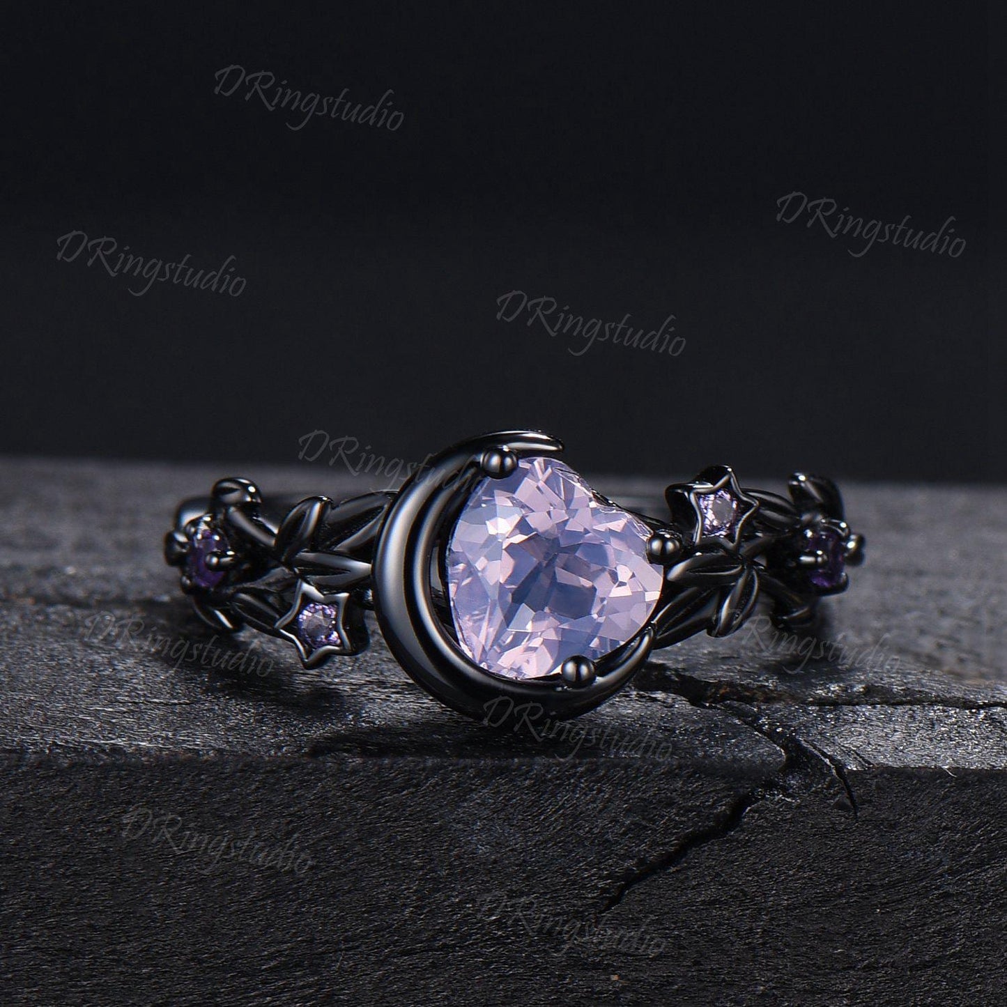 Heart Shaped Lavender Amethyst Engagement Ring Set Black Gold Moon Star Nebula Ring Amethyst Cluster Wedding Ring February Birthstone Ring