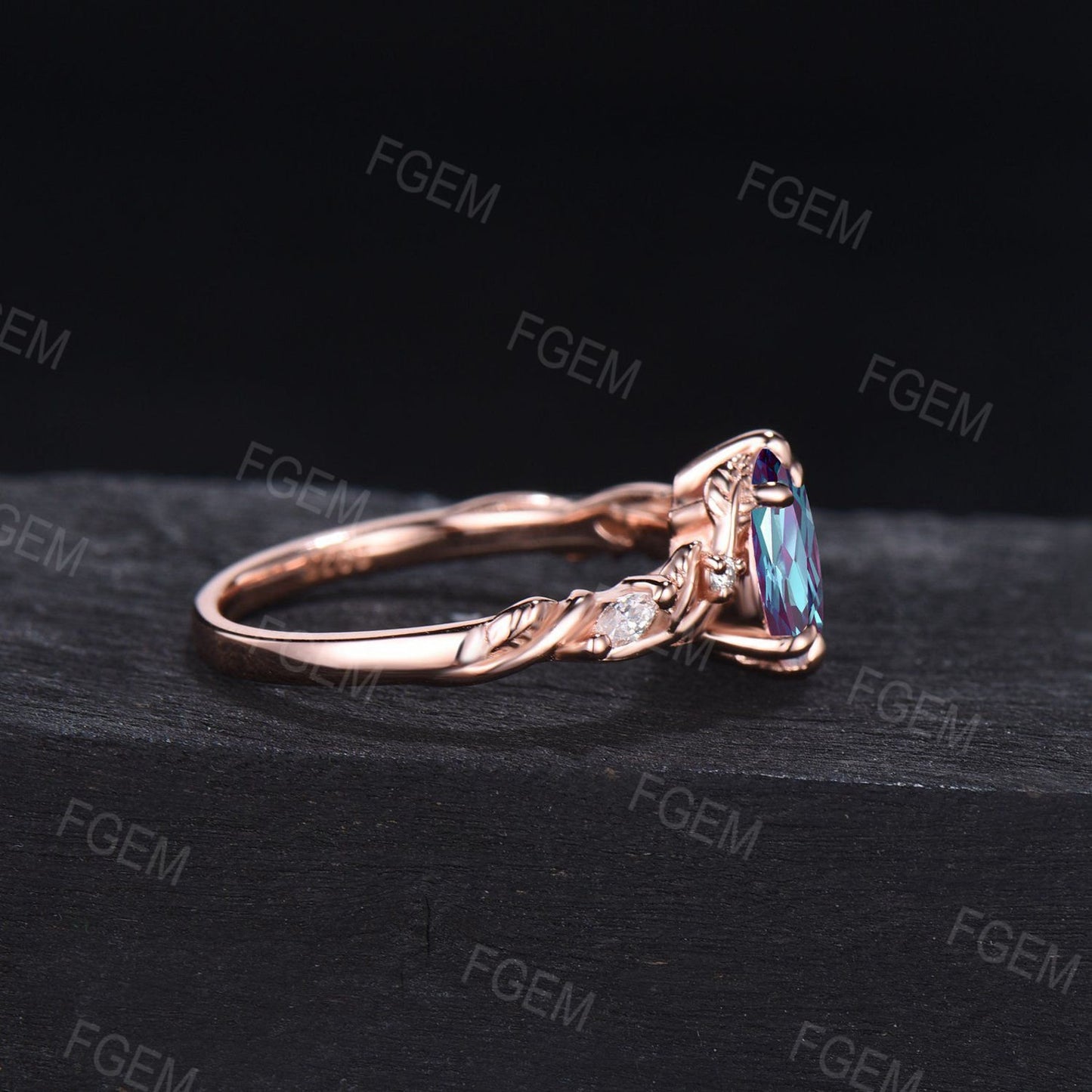 Nature Inspired Engagement Ring 14K Rose Gold Leaf Branch Twig Ring 1.5ct Oval Cut Color-Change Alexandrite Wedding Ring Unique Promise Ring