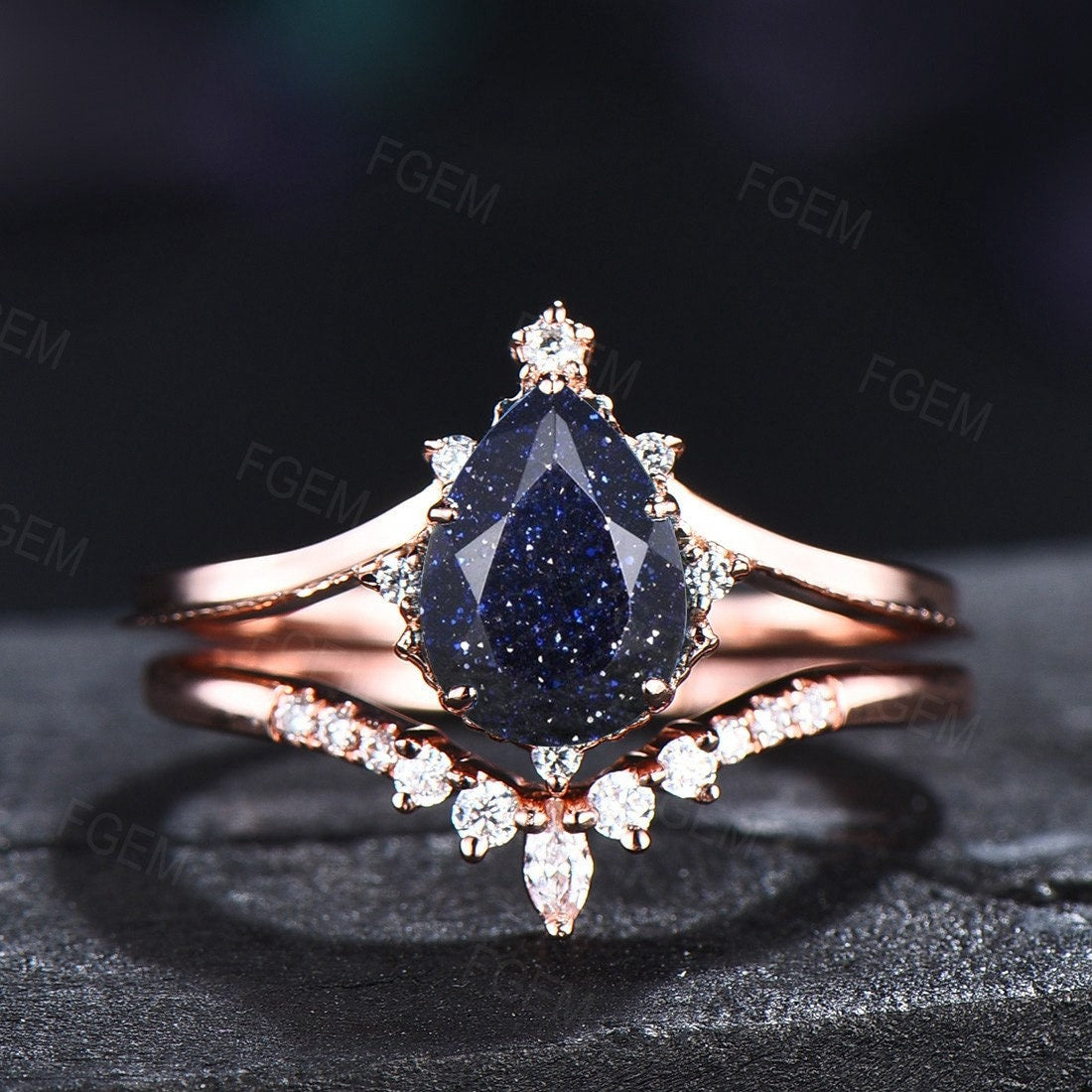 Pear Blue Sandstone Ring Set Sterling Silver Sparkly Blue Goldstone Ring Galaxy Engagement Ring Curve Wedding Band Blue Crystal Bridal Ring