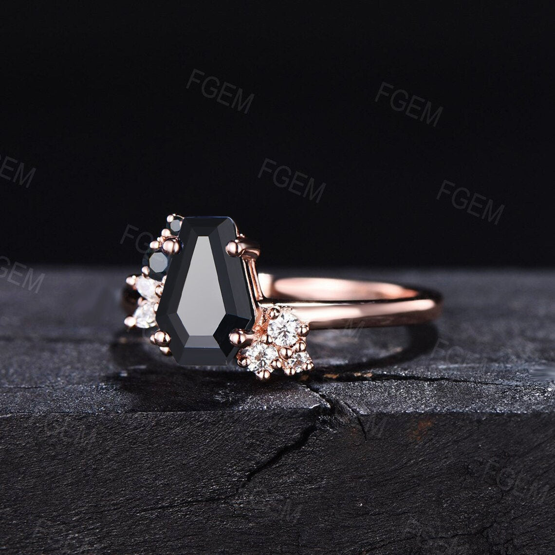 Gothic Engagement Ring Women Coffin Shaped Natural Black Onyx Wedding Ring Black Stone Jewelry Vintage Cluster Hexagon Ring Anniversary Gift