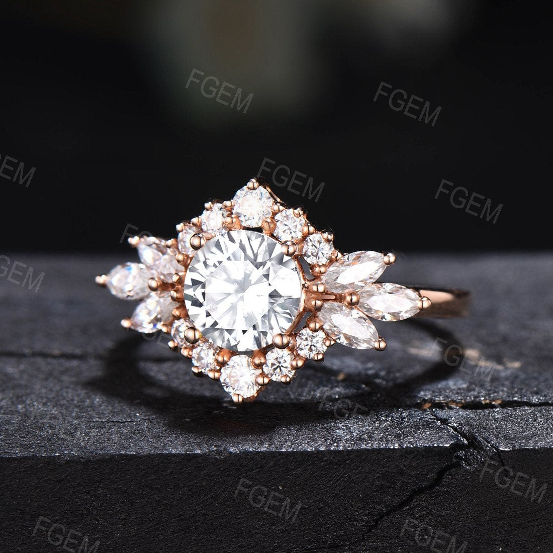 Round Moissanite Cluster Engagement Ring Unique Flower Design Moissanite Diamond Jewelry Halo Wedding Ring Vintage Anniversary Gift Women