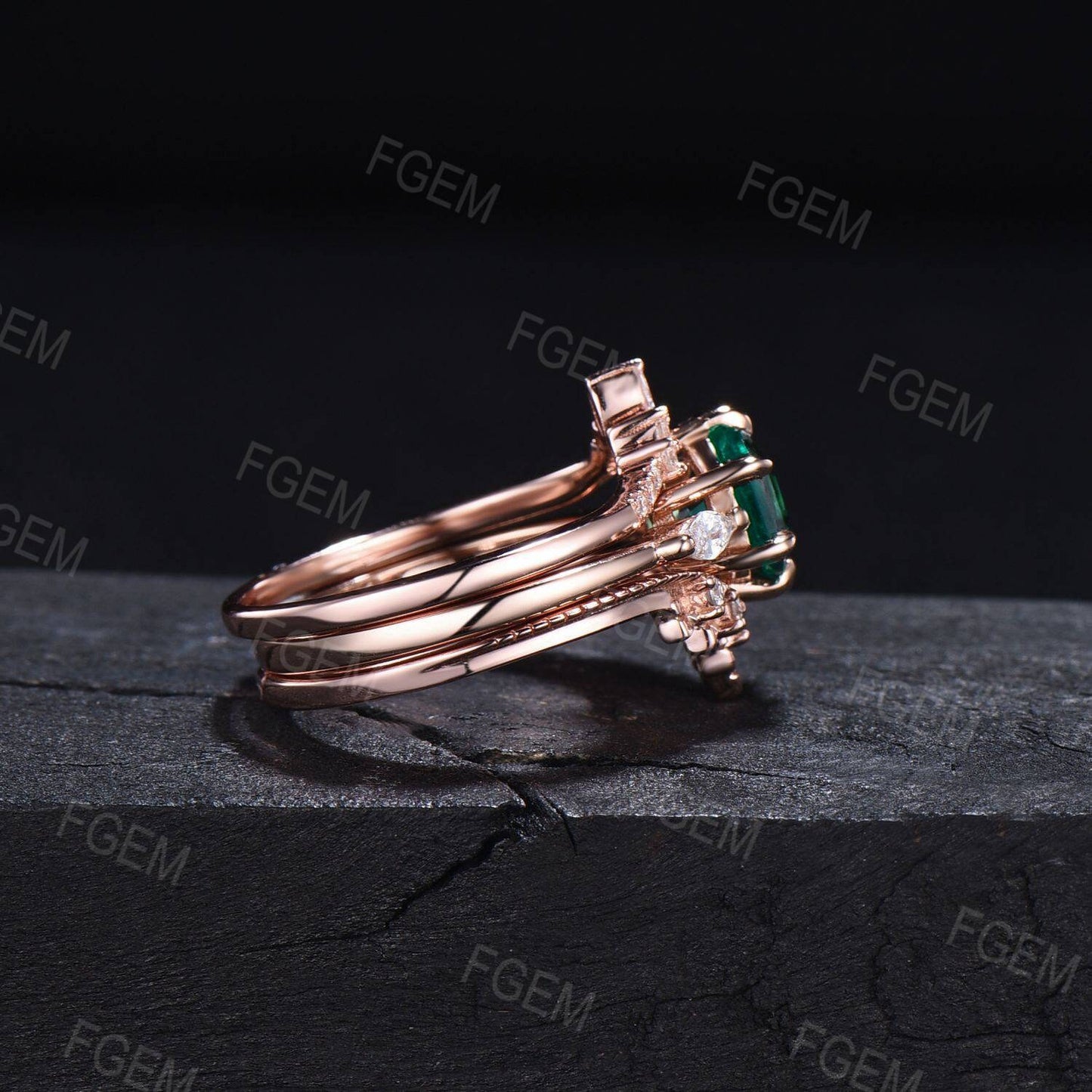 3PCS Hexagon Cut Green Emerald Engagement Ring Set May Birthstone Wedding Ring 10k Rose Gold Emerald Ring Birthday/Anniversary Gift Women