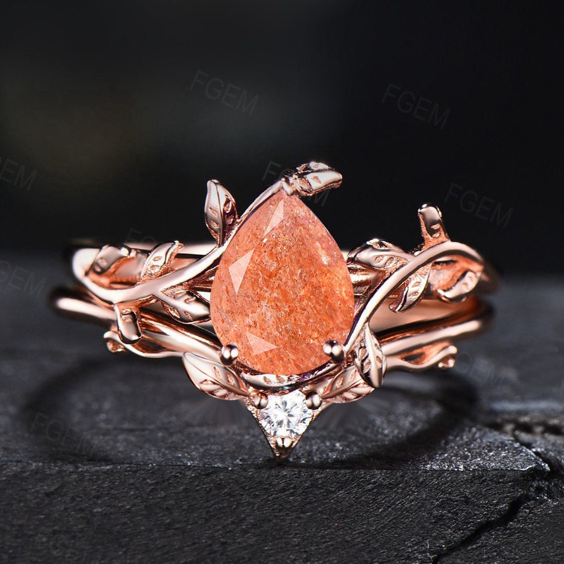Natural Pear Shaped Sunstone Engagement Ring Leaf Branch Solitaire Sunstone Ring Set Alternative Wedding Ring Unique Orange Gemstone Ring