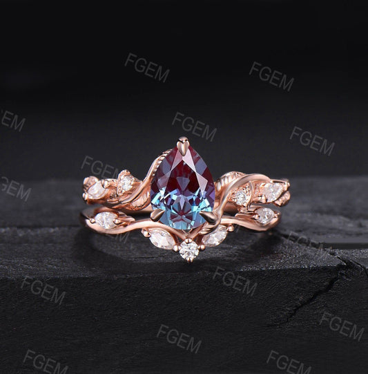 Nature Inspired Alexandrite Bridal Set Pear Color-Change Alexandrite Engagement Ring Twist Leaf Vine Wedding Ring Set Unique Promise Rings