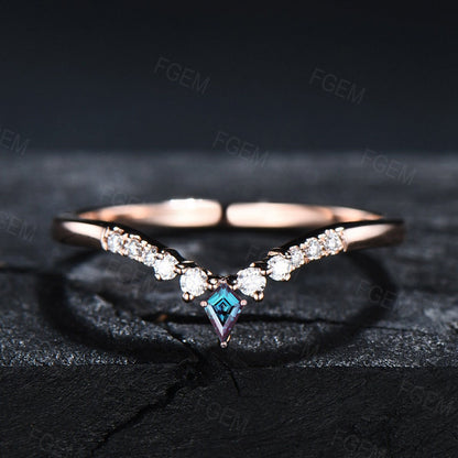 Kite Alexandrite Curve Wedding Band Art Deco Dainty Vintage Rose Gold Chevron Band Moissanite Matching Stacking Band Unique Anniversary Band