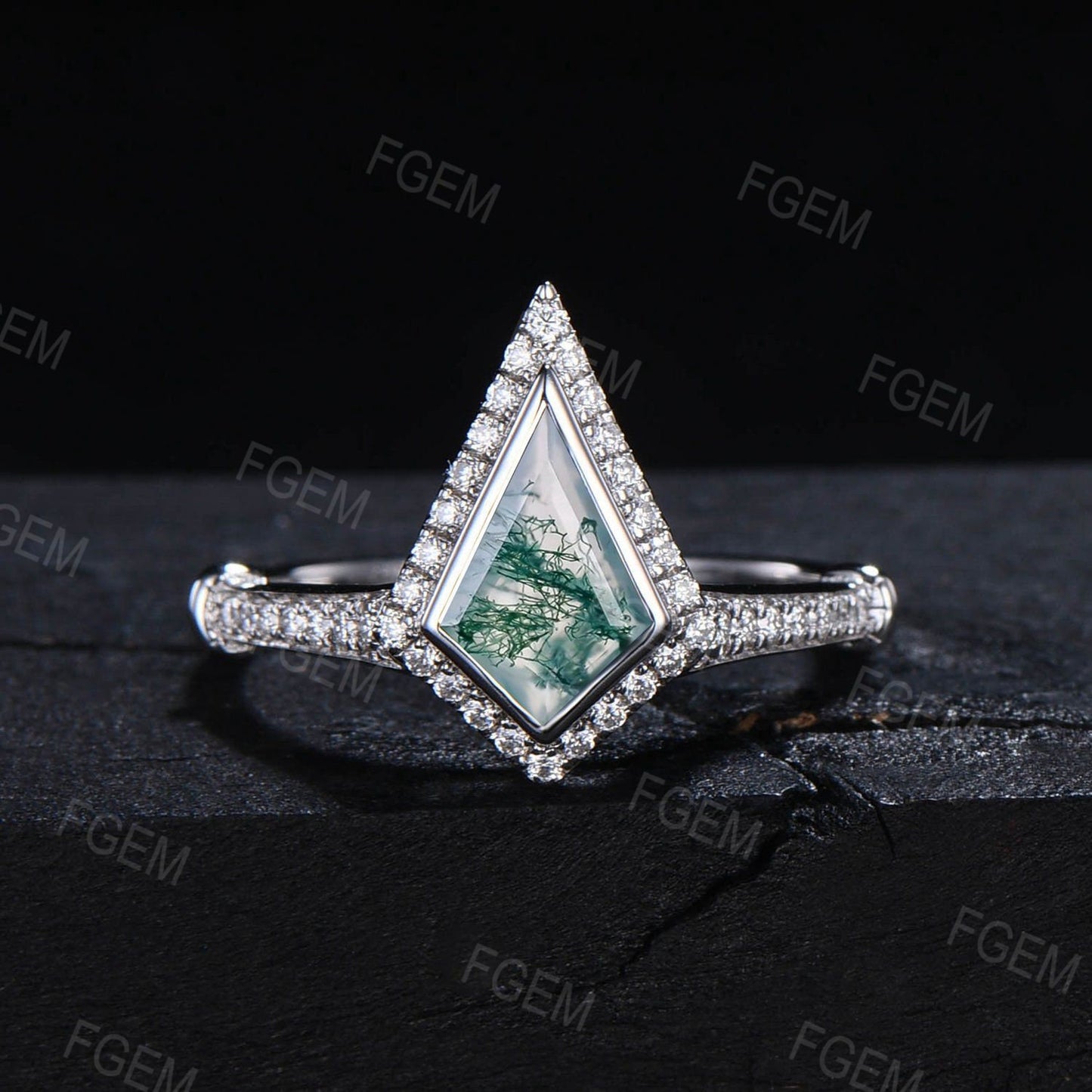 Kite Cut Natural Moss Agate Engagement Ring Set 10K White Gold Halo Solitaire Bezel Moissanite Wedding Promise Ring Unique Anniversary Gifts