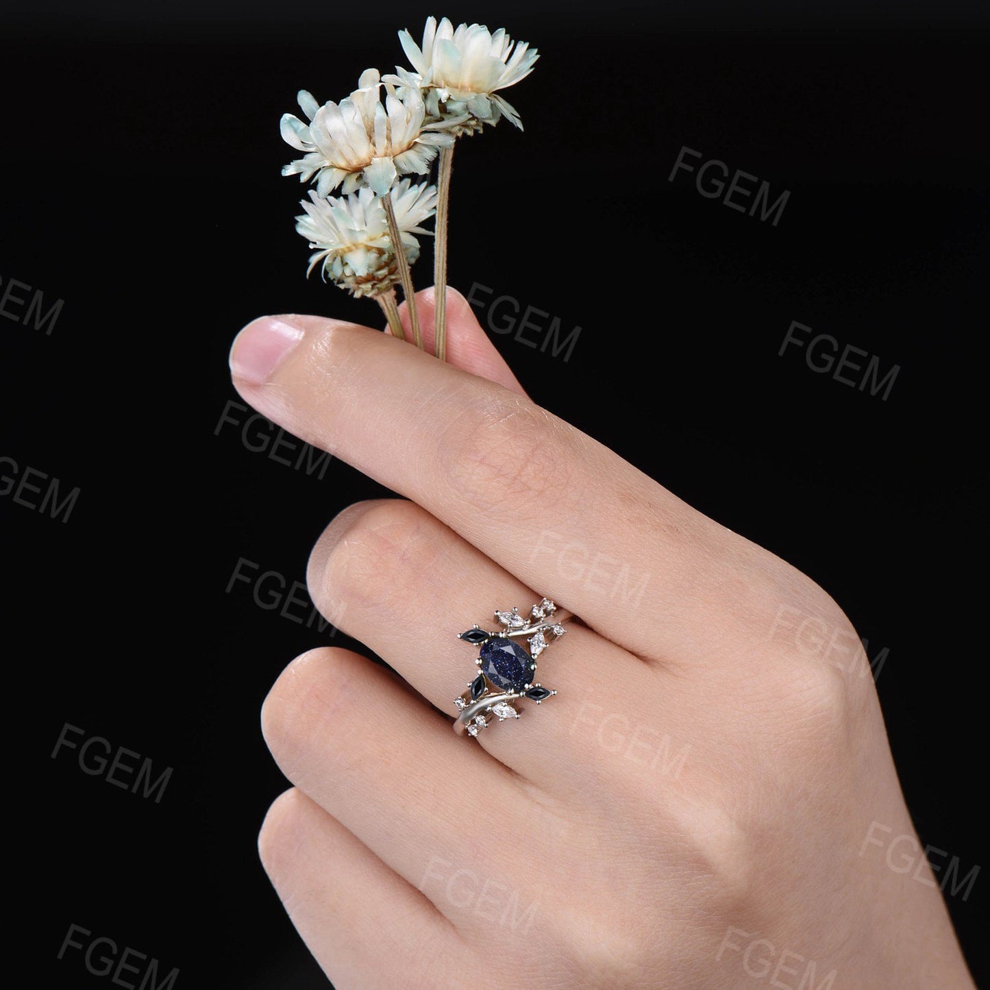Oval Galaxy Starry Sky Blue Sandstone Bypass Engagement Rings Marquise Leaf Black Spinel Cluster Ring Unique Handmade Proposal Gifts Women