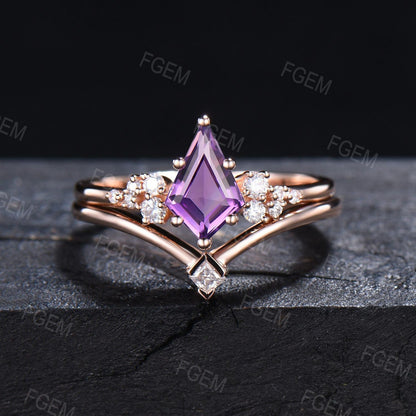 2pcs Amethyst Moissanite Ring Set 14K Solid Gold Natural Crystal Wedding Ring Set Kite Cut Purple Stone Engagement Ring Unique Bridal Set